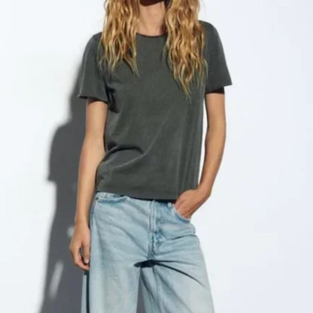 NWT ZARA FITTED WASHED T-SHIRT bottle green